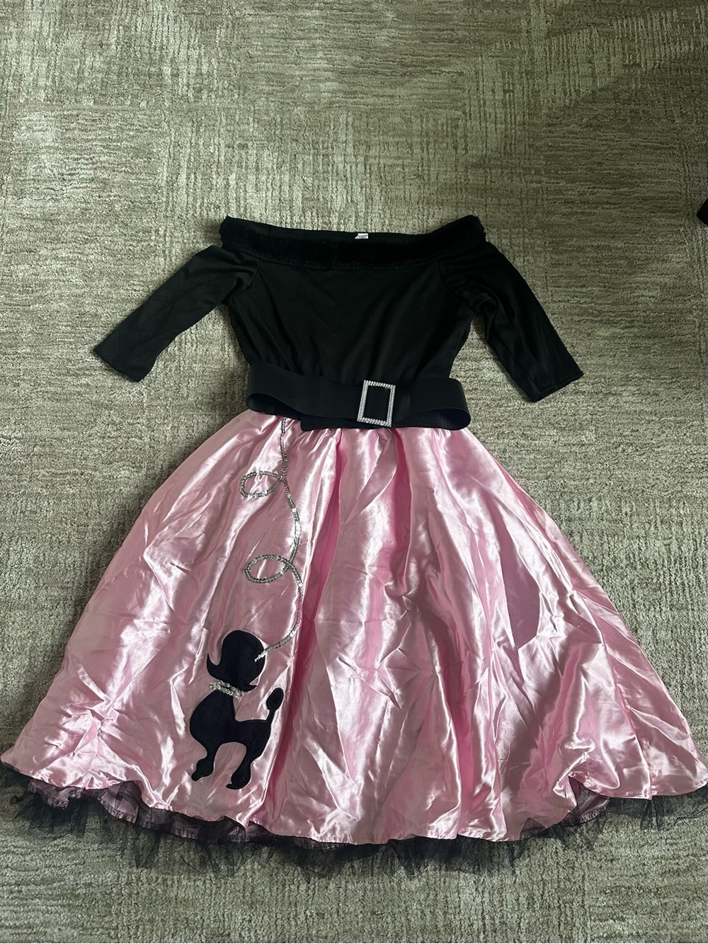 Girls Pink Poodle Skirt Costume with Belt (one size)